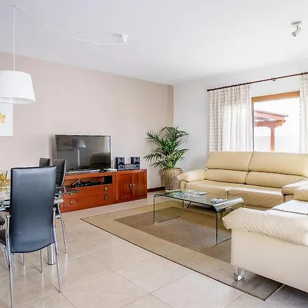 Sleeps 8 With Pool And Wifi Villa Costa Teguise